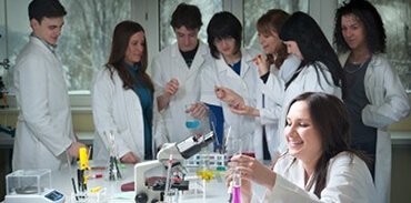 best nursing college